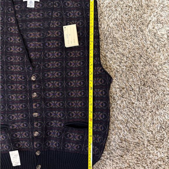 VTG Tricots St Raphael 100% Pure Virgin Wool Mens Button Down Sweater Ve… - Picture 11 of 14